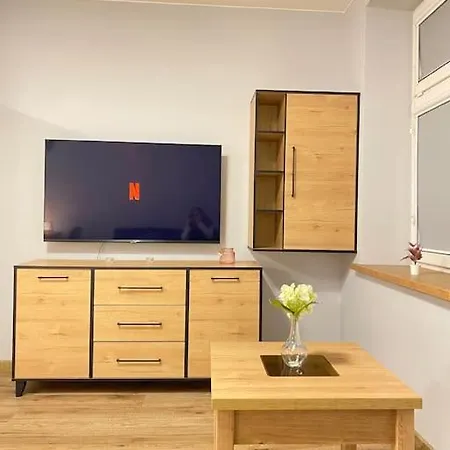 Апартаменти Atrakcyjne Mieszkanie 14