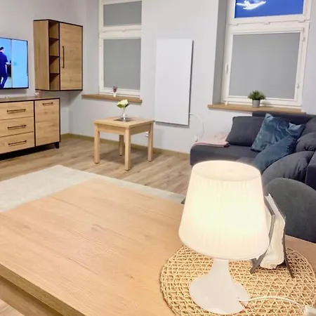 Apartment Atrakcyjne Mieszkanie 14 *
