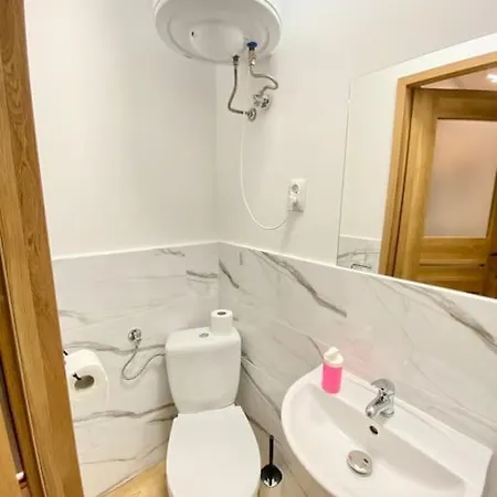 Апартаменти Atrakcyjne Mieszkanie 14